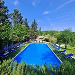Polonezkoey Country Club & In The Wildlife Park! 3* Istanbul