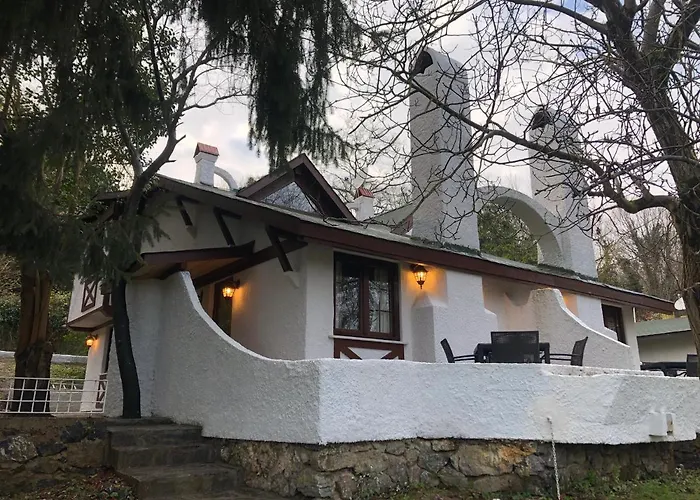 Polonezkoey Country Club & In The Wildlife Park! Курортный комплекс 3*