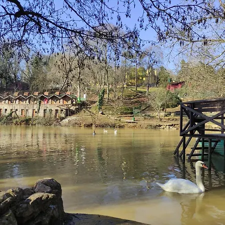 Polonezkoey Country Club & In The Wildlife Park! Resort Istanboel