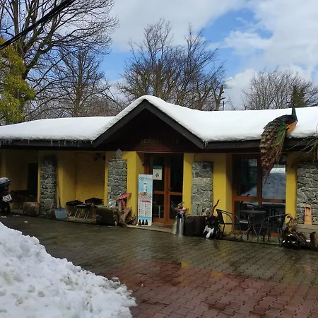 Polonezkoey Country Club & In The Wildlife Park! منتجع اسطنبول
