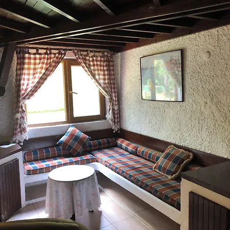 Polonezkoey Country Club & In The Wildlife Park! منتجع 3*